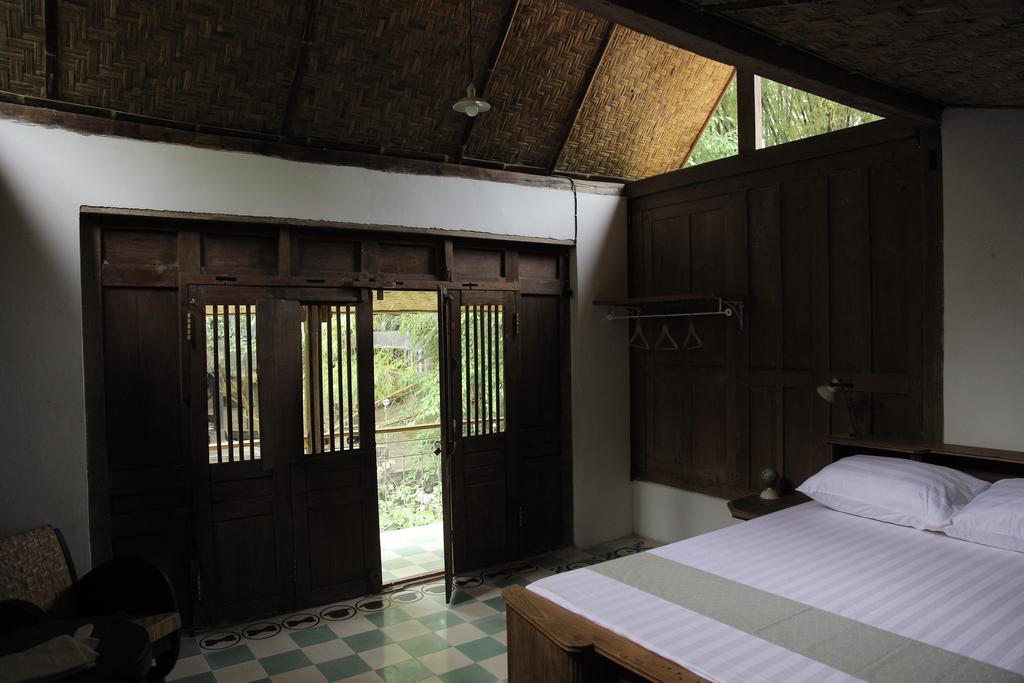 Rumah Senjakala Bantul Luaran gambar