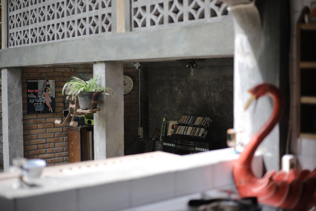 Rumah Senjakala Bantul Luaran gambar